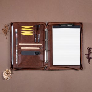 Pasta masculina de couro sintético marrom escuro gravado, pasta opcional de 2/3/4 argolas, pasta personalizada para ela, pasta de documentos A4, presente de casamento