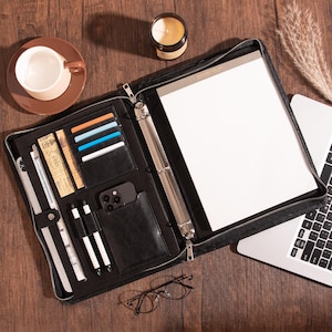 Portafolio de cuero personalizado, carpeta de 3 anillas, organizador de archivos A4, estuche para bloc de notas con nombre y logotipo personalizado, regalo para graduación, negocios o empresas.