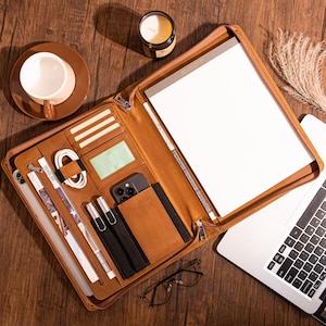Portafolio de cuero genuino personalizado, carpeta de bloc de notas A4 personalizada, maletín con nombre, bolso de oficina en relieve con cremallera, regalo para el Día del Padre