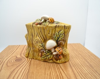 Vintage Lefton Mushrooms on a Tree Stump Napkin Holder Ceramic 1970s Retro