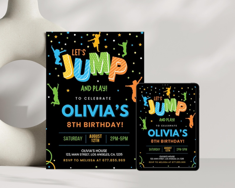K&ouml;nnte beinhalten: Eine bunte Einladung zu einer 8. Geburtstagsfeier mit dem Text "Let's Jump and Play! To Celebrate Olivia's 8th Birthday!" Die Einladung ist schwarz mit bunten Sternen und springenden Figuren. Datum und Uhrzeit der Party sind mit "Samstag, 12. August, 14:00-17:00 Uhr" angegeben.