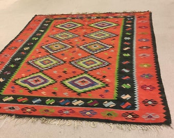 100-year-old Pilot Şarköy rugs