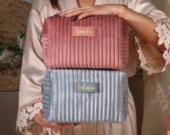 Bridesmaid Cosmetic Bag, Personalized  Makeup Bag, Bridesmaid Gifts, Wedding Gift, Velvet Cosmetic Bag, Bridesmaid Proposal, Gift for Her