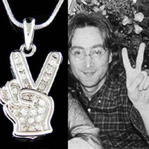 Swarovski Crystal Hand Peace Sign Necklace V Victory Hippie Jewelry Charm Chain Men Women Christmas Homecoming 18th 20th Birthday Gifts New