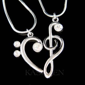 2 Swarovski Crystal TREBLE G Bass CLEF hart ketting set liefde muziekliefhebber muzieknoot sieraden Kerstmis 18 20e 30e 40e 50 verjaardagscadeau