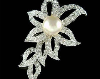 Swarovski Crystal Elegant Cream White PEARL FLOWER Floral Bridal Bridesmaid Mother of Bride Pin Sash Brooch Gardening Jewelry Christmas Gift