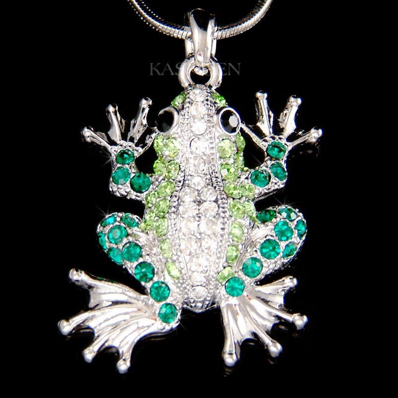 Agatha Harkness: Three Graces Cameo Locket Necklace Inspired
