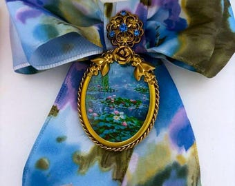 Impressionist Wired Ribbon Bow Brooch: Monet Water Lilies Portrait, Victorian Filigree Accent