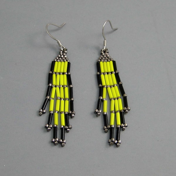 Beaded Earrings, Brick Stitched Earrings, Native american Earrings, Bead Work, Yellow Earrings, Indian Beaded Earrings, Southwest Style