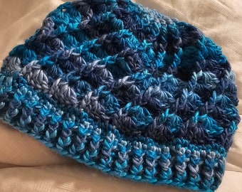 Bonnet spirale en laine au crochet