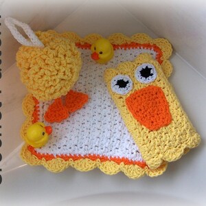 Crochet PATTERN for Everything is Ducky Bath Set in PDF Format Number 106 image 4