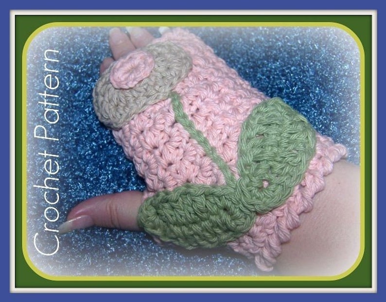 Crochet PATTERN for Floral Bath Mitt in PDF Format Number 105 image 1