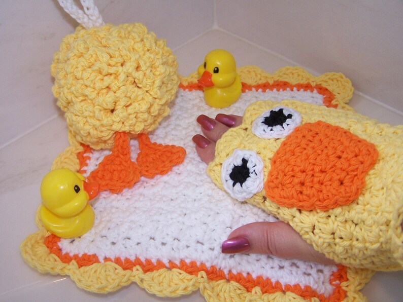 Crochet PATTERN for Everything is Ducky Bath Set in PDF Format Number 106 image 1