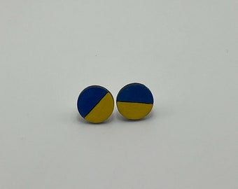 Boucles d'oreilles uniques faites main avec le drapeau de l'Ukraine - Cadeau pour les supporters ukrainiens