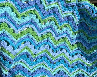 Sheila's Shells Ripple Blanket - Original Crochet Afghan Pattern by Julie Yeager