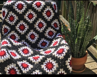 Memories Crochet Afghan, original pattern by Julie Yeager