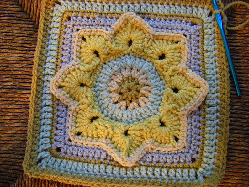 Eight Pointed Flower by Julie Yeager Crochet Pattern Afghan Square image 5