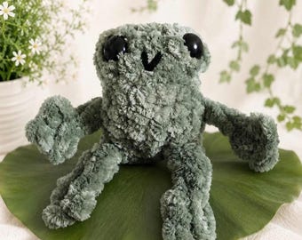 Crochet Leggy Froggies
