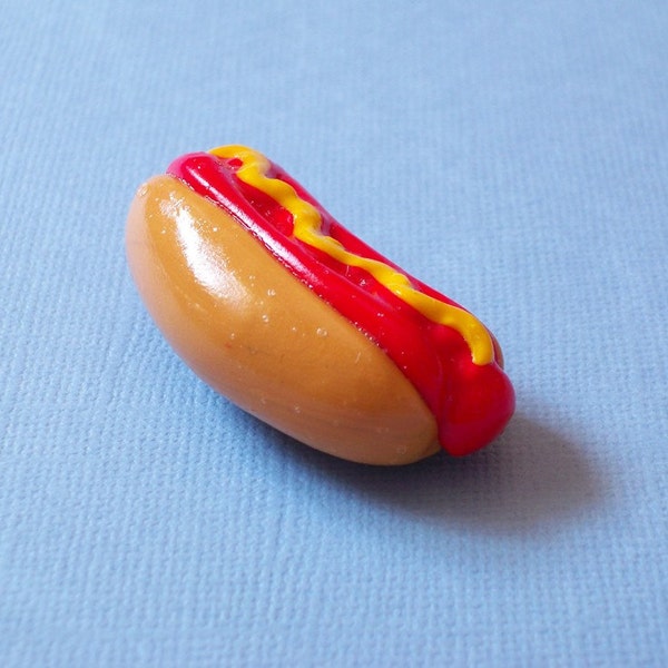 Reserved list - 40 X Yummy Hot Dog with Ketchup and Mustard Magnet