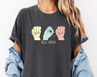 ASL Mom Comfort Colors Shirt, Custom Sign Language Hands Mom Tee, Personalized ASL T-Shirt,  Deaf Awareness Gift, ASL Shirt for Mom
