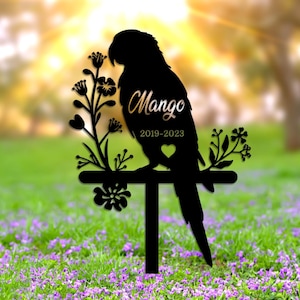 Personalized Parrot Memorial Stake, Custom Pet Loss Garden Sign, Forever In Our Hearts Parrot Grave Marker, Sympathy Sign, Pet Grave Markers