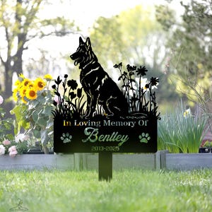 Personalized Dog Memorial Garden Stake, In Loving Memory of Dog Grave Marker, Custom Pet Loss, Dog Loss Gift, Dog Grave Marker,Sympathy Sign
