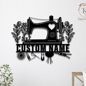 Metalen bord voor naaimachine, naaikamer wanddecoratie, gepersonaliseerd bord voor naaien, bord quiltkamer, metalen wandkunst naaien, bord kleermaker, kleermaker winkel
