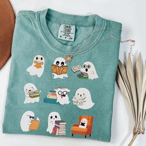Comfort Colors® Retro Ghost Reading Books Shirt, Librarian Ghost Halloween, Halloween Teacher Shirt, Halloween Shirt, Teacher Gift