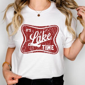 It&#39;s Lake Time Shirt, Wildlife Shirt, Camper Lake Lover T-Shirt, Retro Lake Life Sweater, Lake Crew Tees, Lake Vibes Shirt