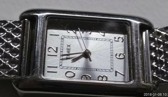 TIMEX WOMENS WRISTWATCH Vintage Stainless Steel G… - image 1