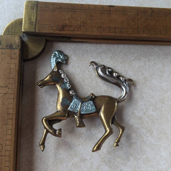 Vintage pin brooch Show horse pony circus parade dressed up feather hat fancy saddle brass patina