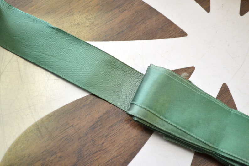 Vintage Kelly Green 1 Satin Ribbon