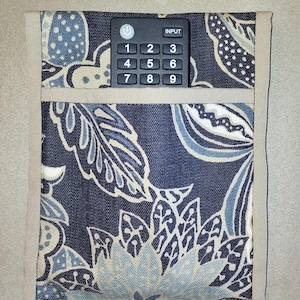 Bed Caddy - One Pocket Phone or Remote - Tropical Print