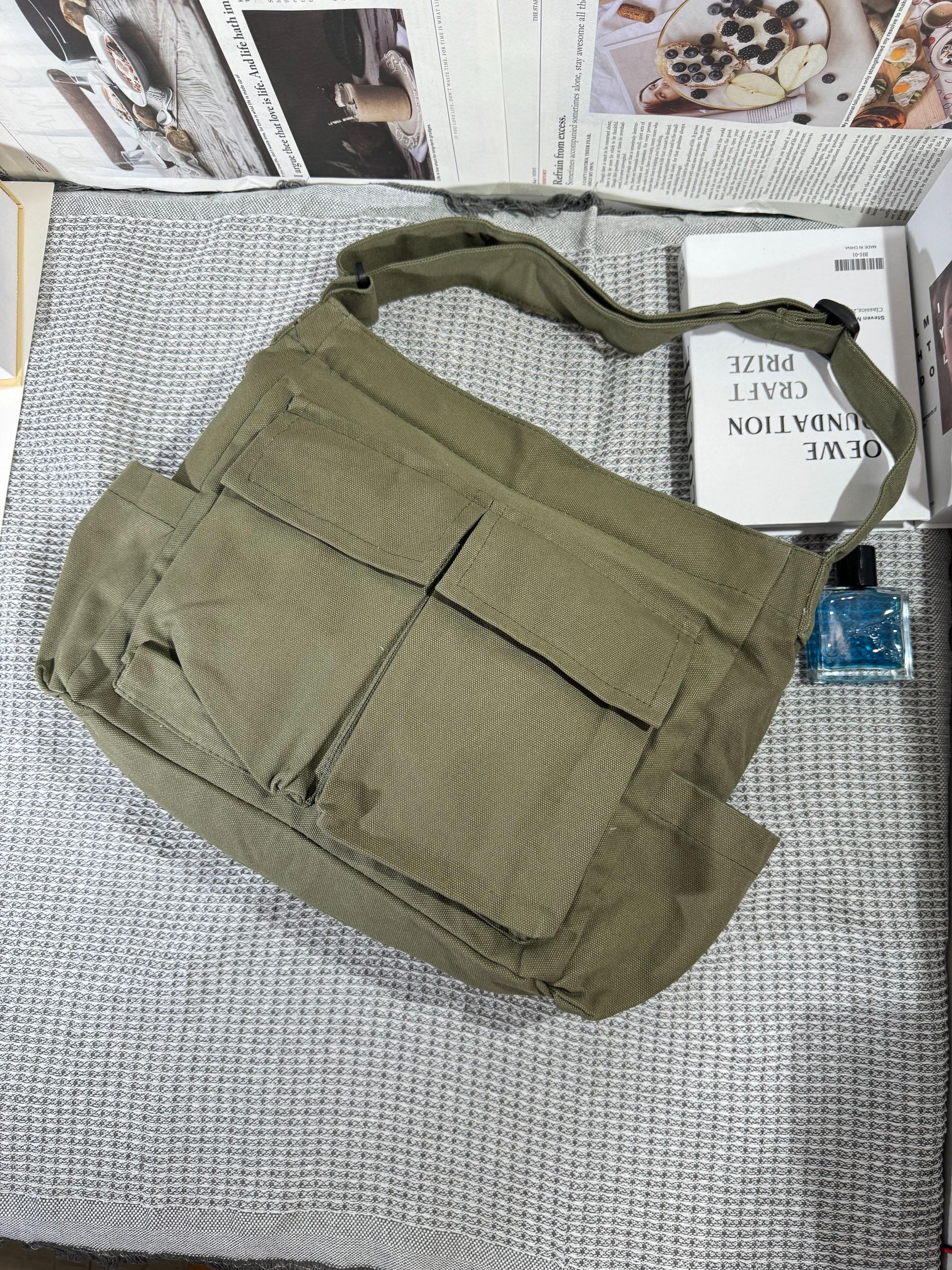 Multiple pockets Canvas Bag,Large Capacity Canvas Crossbody Bag,Canvas shoulder bag,Retro Messenger Bag, Tote Bag For Women And Men,Gift