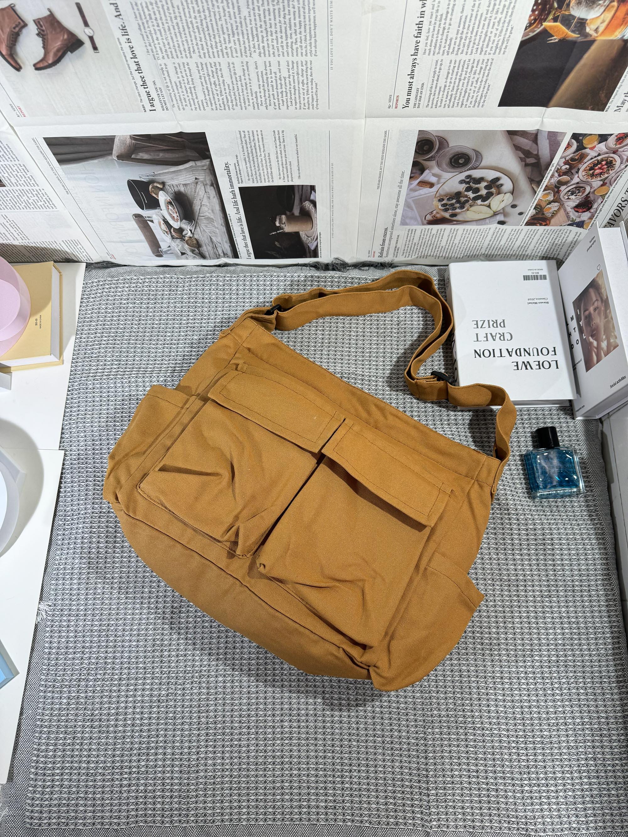 Multiple pockets Canvas Bag,Large Capacity Canvas Crossbody Bag,Canvas shoulder bag,Retro Messenger Bag, Tote Bag For Women And Men,Gift