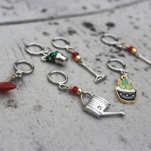Herbology Class at Wizard School - Non-Snag Stitch Markers
