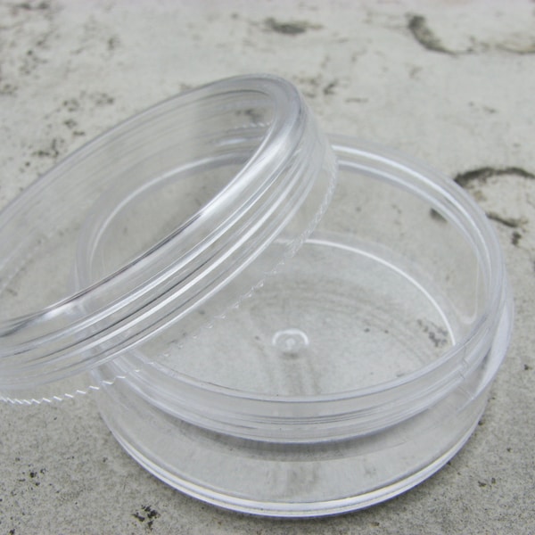 Clear Plastic Stitch Marker Holder with Screw On Lid