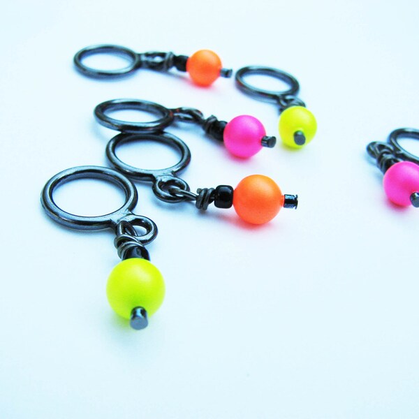 Neon Non-Snag Stitch Markers