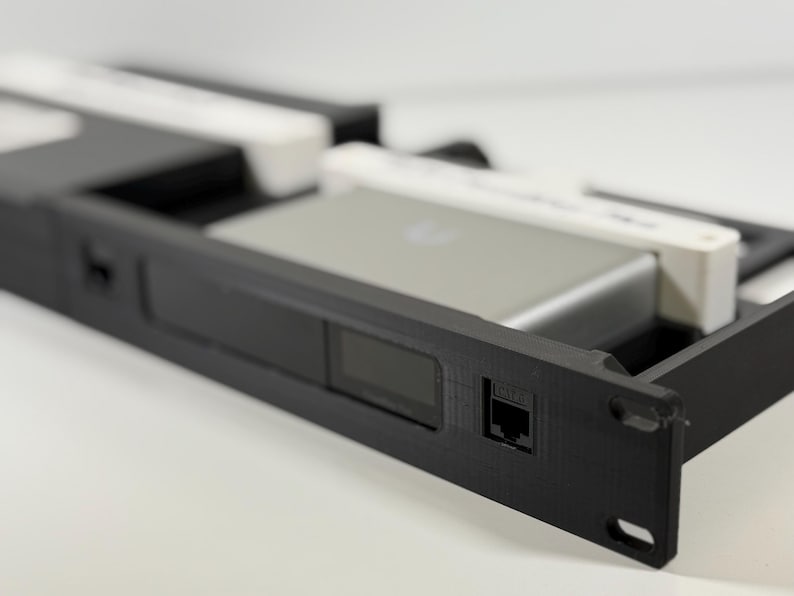 M70q Modular Rack 3D Printed Server Rack Mount: Unifi Cloud Key Plus, Lenovo M70q Mini ...