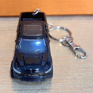 Hot Wheels 2020 RAM 1500 Rebel Key Chain 画像 2