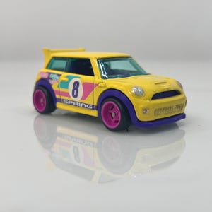 ミニクーパー ホットホイール(カスタムリアルラバータイヤ ミニクーパー ホットホイール(カスタムリアルラバータイヤ