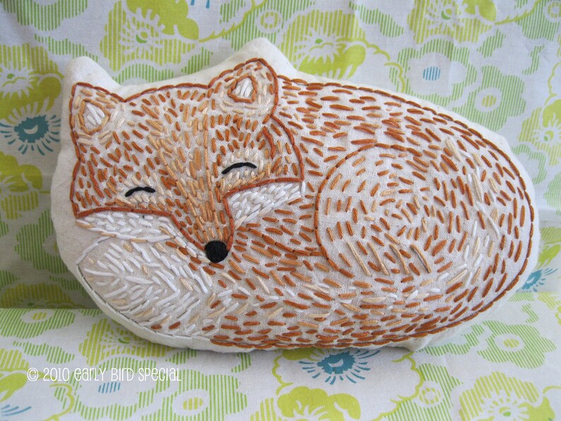Download Sleepy Fox Hand Embroidery Pattern | Etsy