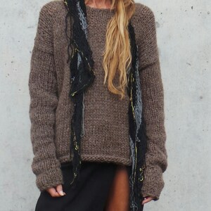 Alpaca brown slouchy sweater jumper, over-sized with extra long sleeves, Sustainable and ethically made image 2