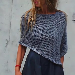 Poncho / Gray / alpaca / cover up / sustainable fashion / ethical handmade / hand knit / grey
