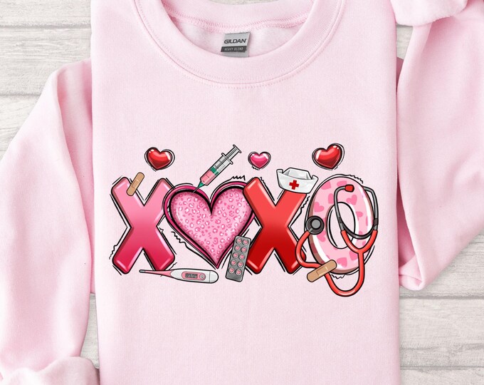 Xoxo Nurse Valentine's Day Nurse Sweatshirt, Valentine's Nurse Shirt, 14th February Shirt, Retro Nurse Shirts, RN Shirts, Xoxo T-Shirts