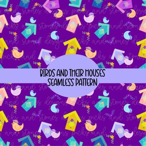Op de afbeelding: Een naadloos patroon met kleurrijke vogelhuisjes en vogels met hoeden op een paarse achtergrond. De tekst "Birds and Their Houses Seamless Pattern" wordt weergegeven in een banner.