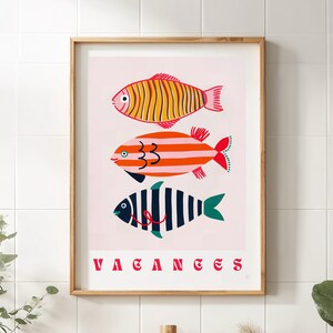 Tropical Fish Bathroom Wall Art – Coastal Beach Print, Whimsical Bathroom Poster, Colorful Nautical Decor, Ocean Theme Wall Art