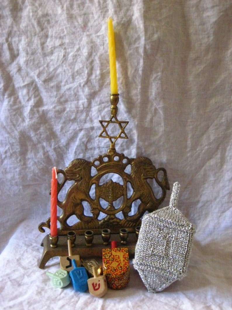 Hanukkah Dreidel Pattern image 1