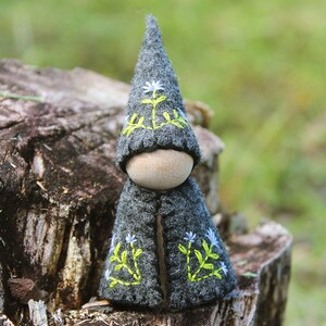 Cornflower Gnome Peg Doll Vegan image 3