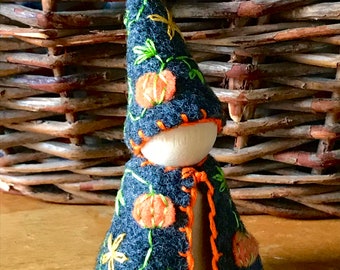 Halloween Pumpkin Gnome Peg Doll - Vegan